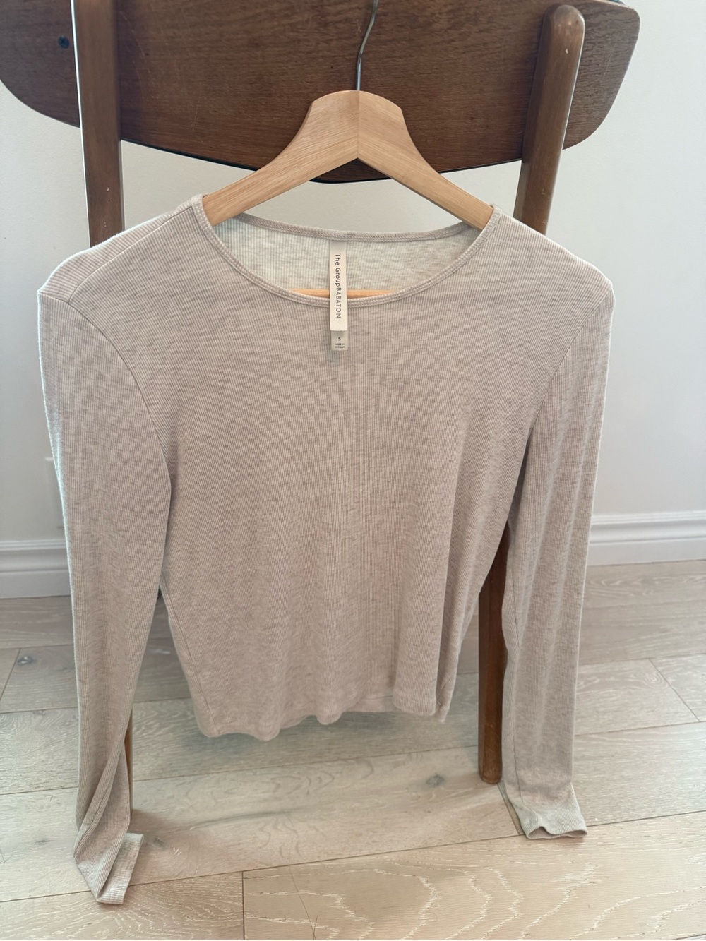 Aritzia Group Babaton long Sleeve Top - Light Beige